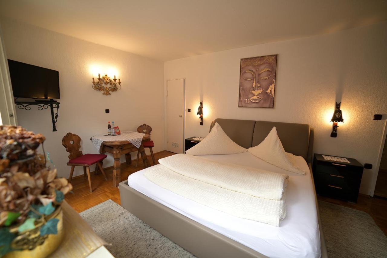Hotel Zrenner Waldsassen Extérieur photo