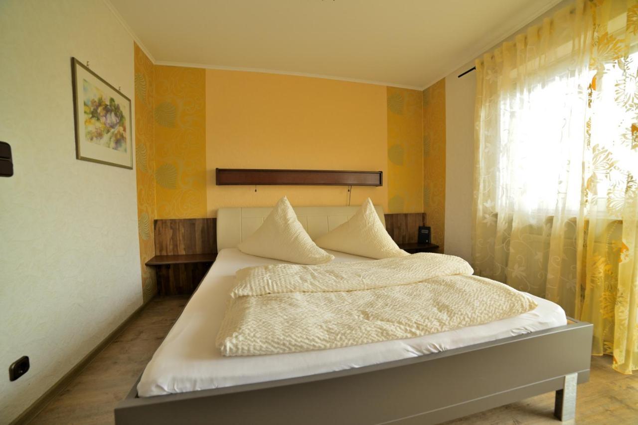 Hotel Zrenner Waldsassen Extérieur photo