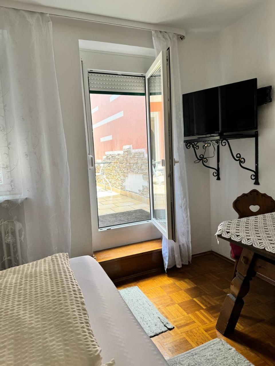 Hotel Zrenner Waldsassen Extérieur photo